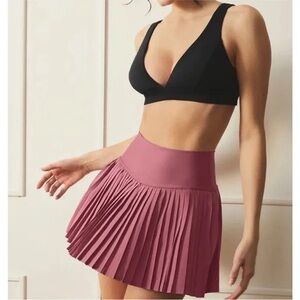 ALO Yoga Grand Slam Tennis Skirt, Mars Clay, size Small